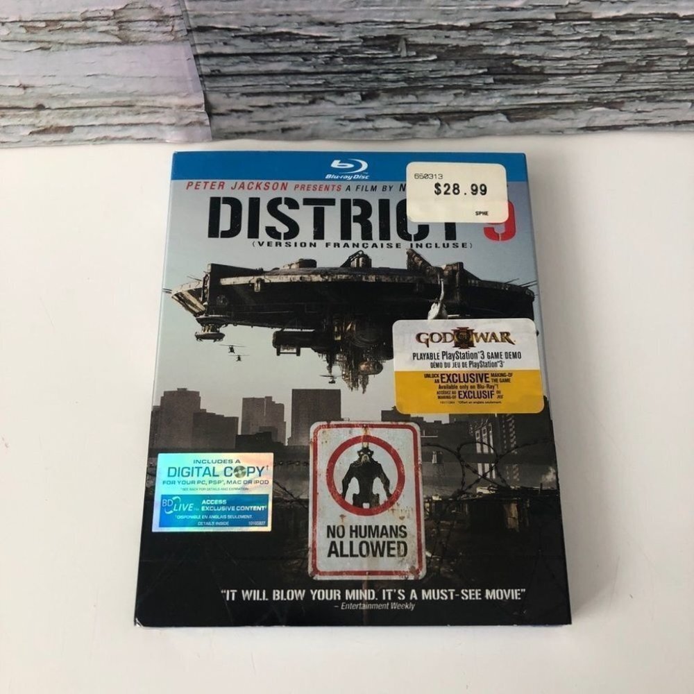 District 9 Factory Sealed Blu Ray